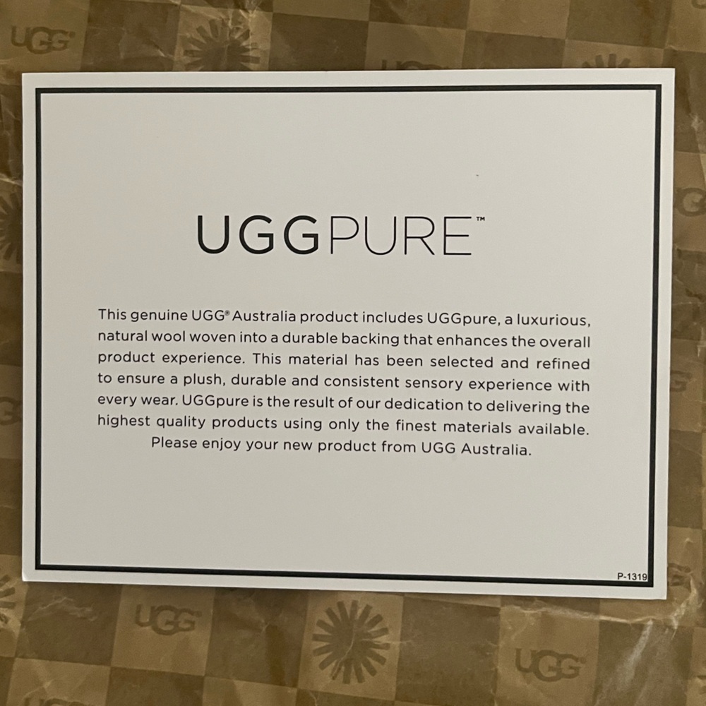 Brand New In Box Ugg Classic Tall black; size 7 - Picture 4 of 5